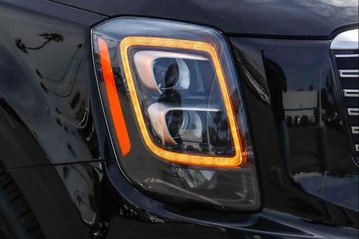 Ebony Black 2021 Kia Telluride SX