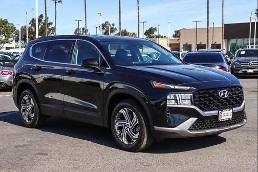2023 Hyundai SANTA FE SE