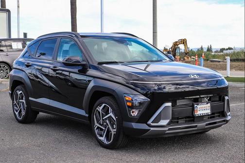 2026 Hyundai KONA SEL Premium