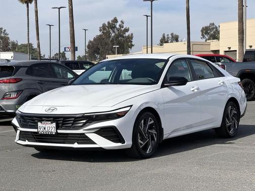 2025 Hyundai ELANTRA Sport