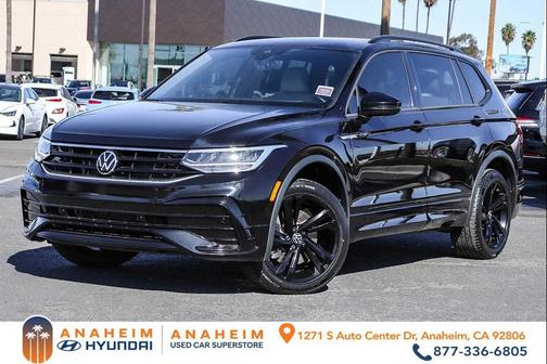2023 Volkswagen Tiguan 2.0T SE R-Line Black
