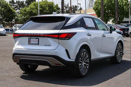 Eminent White Pearl 2023 Lexus RX 350 Premium Plus