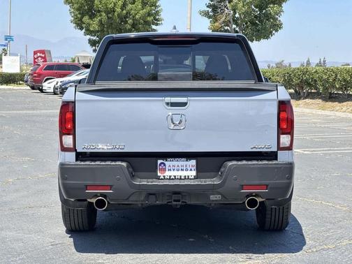 2022 Honda Ridgeline Black
