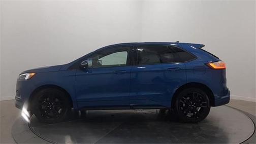 Photo 5 of 32 of 2020 Ford Edge ST