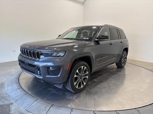 2022 Jeep Grand Cherokee Overland 4x4
