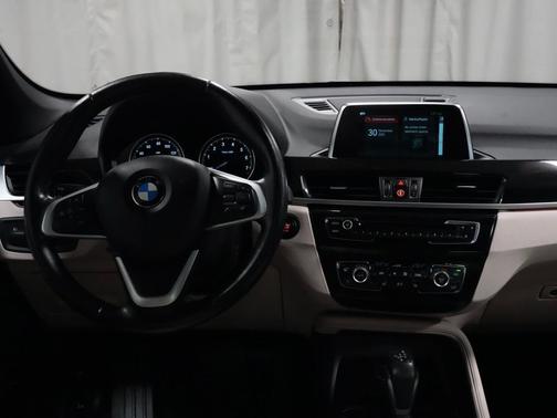 2019 BMW X1 xDrive28i