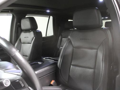 Onyx Black 2022 GMC Yukon Denali
