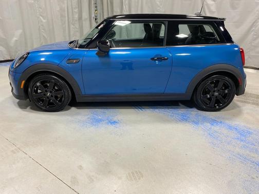 2023 MINI Hardtop Cooper S