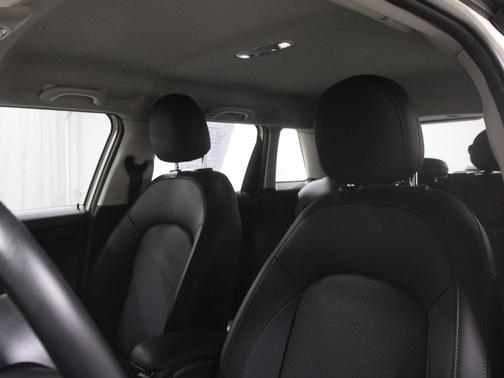 Pepper White 2021 MINI Hardtop Cooper