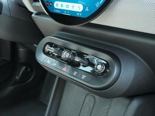 2025 MINI Hardtop Cooper