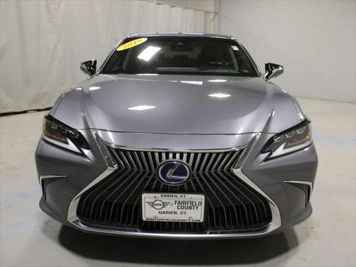 2019 Lexus ES 300h Ultra Luxury