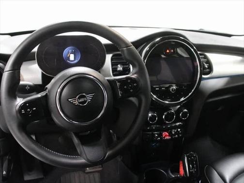 2023 MINI Hardtop Cooper
