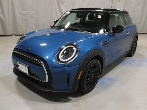 2023 MINI Hardtop Cooper