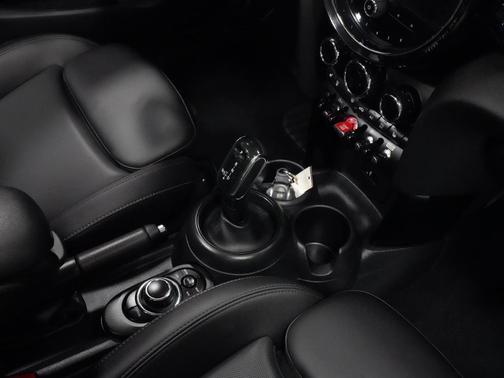 Nanuq White Metallic 2024 MINI Convertible Cooper S