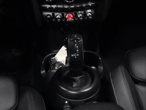 Nanuq White Metallic 2024 MINI Convertible Cooper S