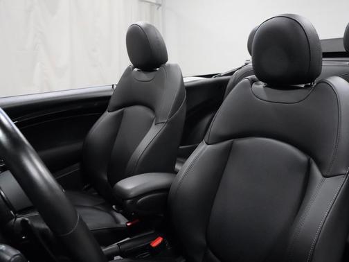 Nanuq White Metallic 2024 MINI Convertible Cooper S