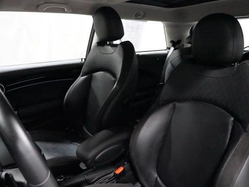 2023 MINI Hardtop Cooper S