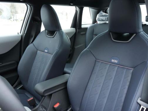 2026 MINI Hardtop Cooper