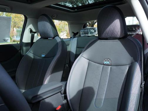 2026 MINI Hardtop Cooper