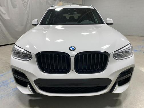 2021 BMW X3 M40i