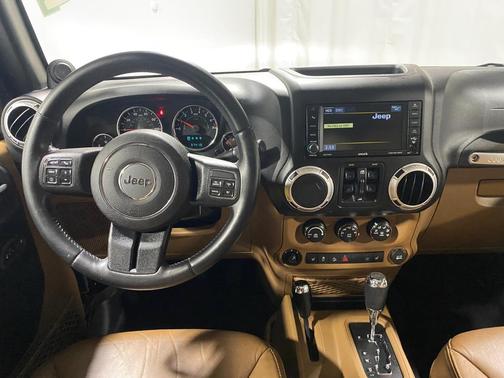 2013 Jeep Wrangler Unlimited Sahara