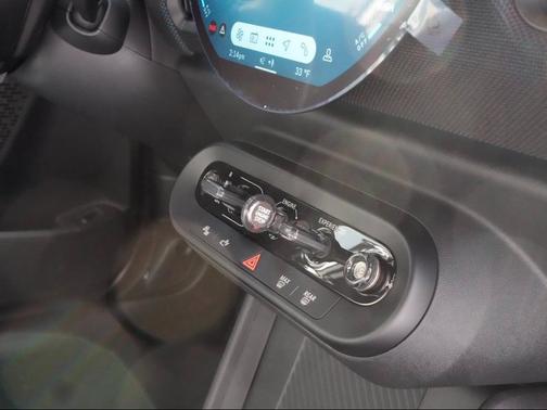 2026 MINI Hardtop Oxford Edition