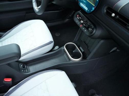 2025 MINI Hardtop Cooper