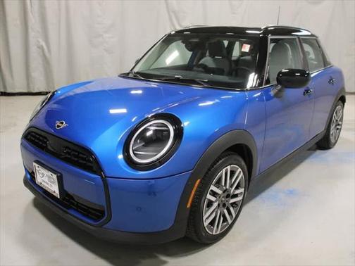 2025 MINI Hardtop Cooper