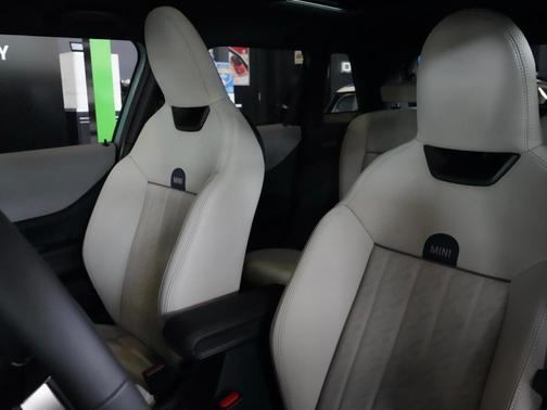 Ocean Wave Green Metallic 2026 MINI Hardtop Cooper S