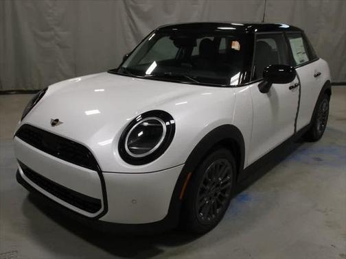 2025 MINI Hardtop Cooper