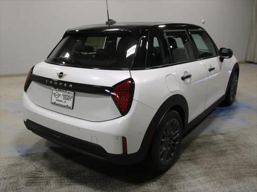 2025 MINI Hardtop Cooper