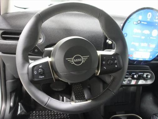2025 MINI Hardtop Cooper