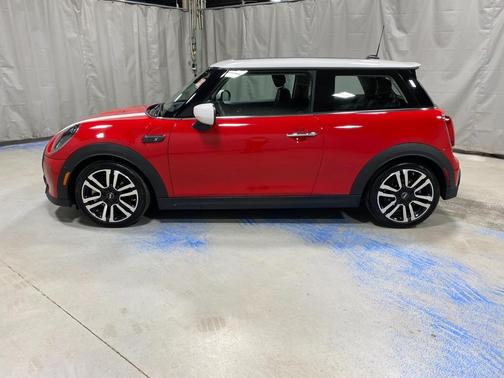 2023 MINI Hardtop Cooper S