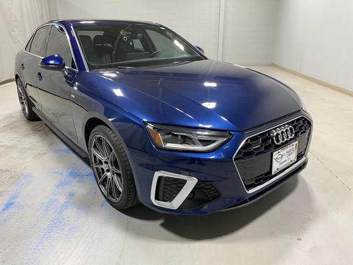 2021 Audi A4 45 S line Premium
