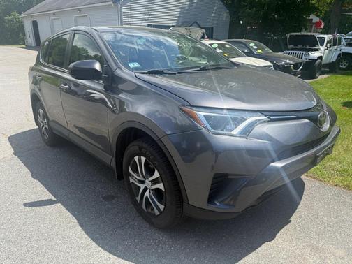Magnetic Gray Metallic 2018 Toyota RAV4 LE