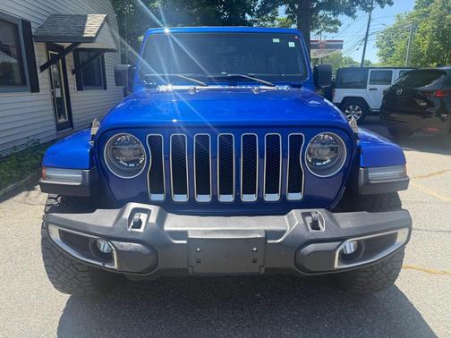 Ocean Blue Metallic Clearcoat 2018 Jeep Wrangler Unlimited Sahara