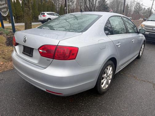 2014 Volkswagen Jetta Auto SE w/Connectivity