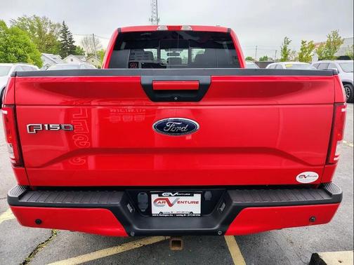 Red 2015 Ford F-150 XLT