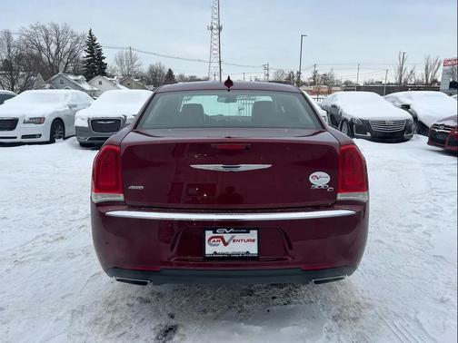 2017 Chrysler 300C Base