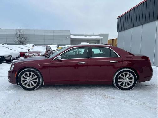 2017 Chrysler 300C Base