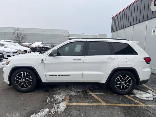 2017 Jeep Grand Cherokee Trailhawk
