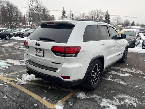 2017 Jeep Grand Cherokee Trailhawk