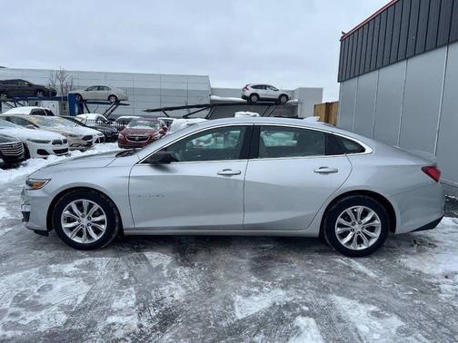 2021 Chevrolet Malibu FWD LT