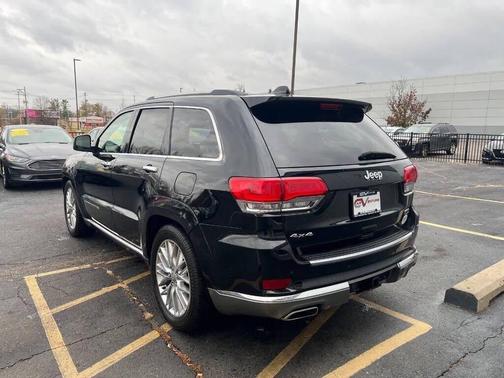 2017 Jeep Grand Cherokee Summit