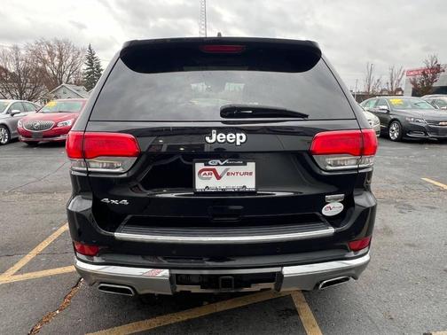 2017 Jeep Grand Cherokee Summit