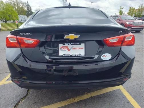 Mosaic Black Metallic 2016 Chevrolet Malibu 1LT