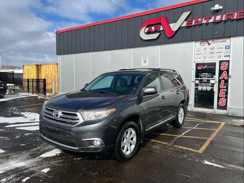 2011 Toyota Highlander SE