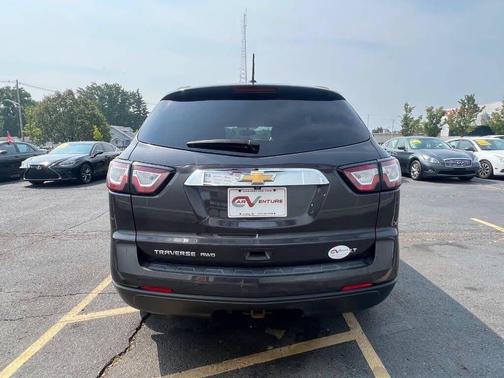 2017 Chevrolet Traverse 1LT