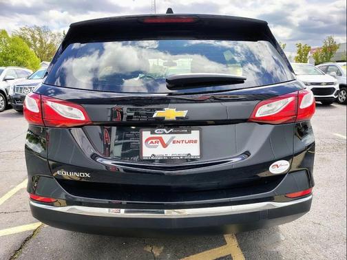 Mosaic Black Metallic 2018 Chevrolet Equinox LS