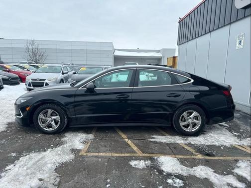 2021 Hyundai SONATA SE